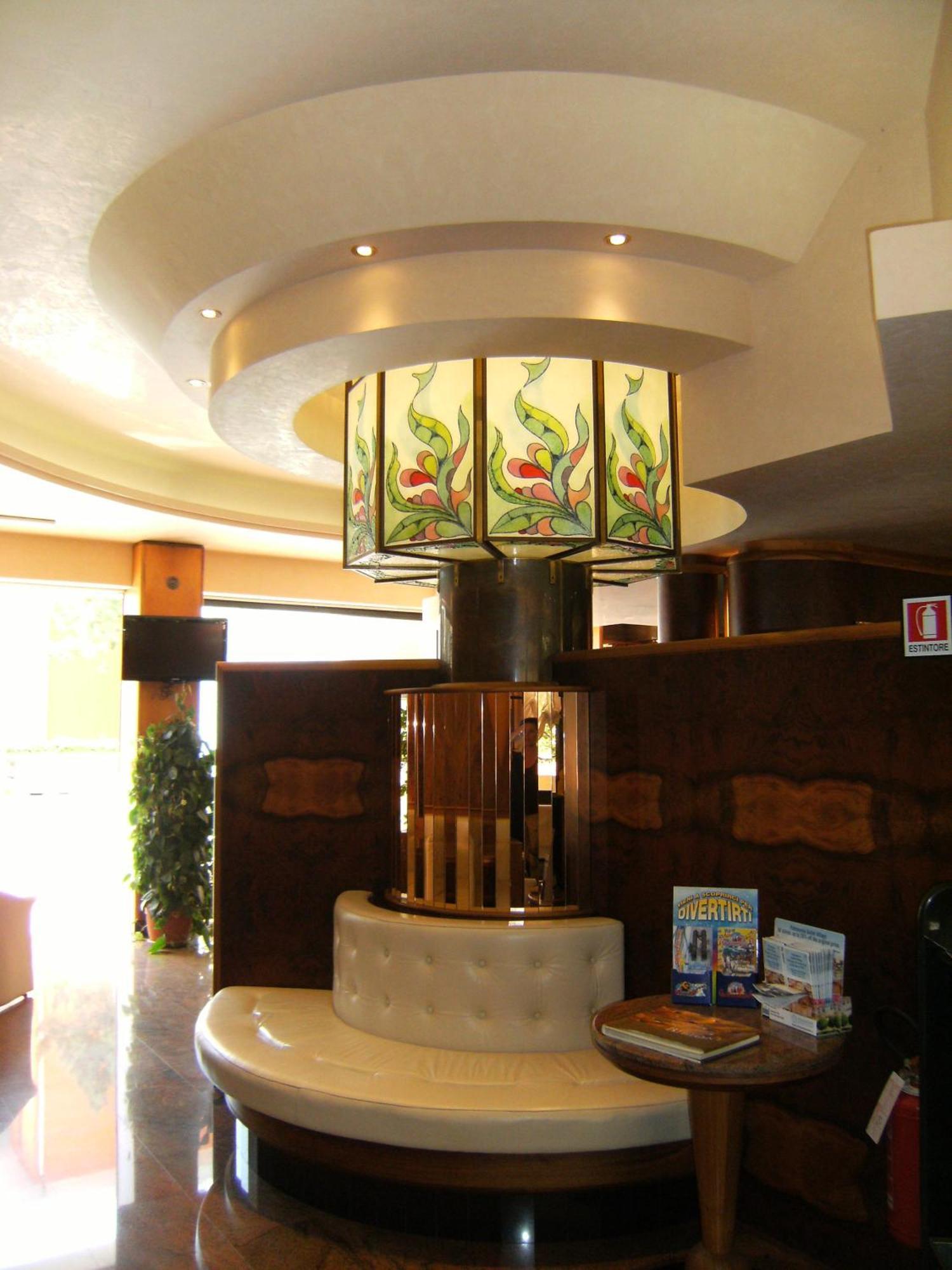 Hotel Europa Bibione Buitenkant foto
