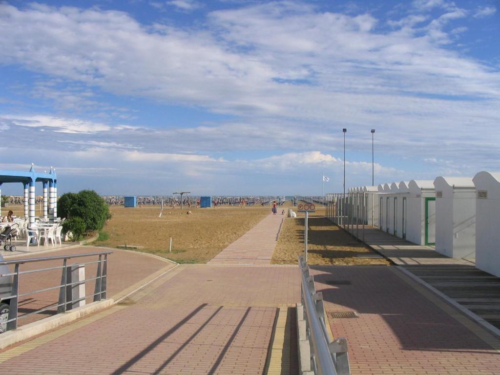 Hotel Europa Bibione Buitenkant foto