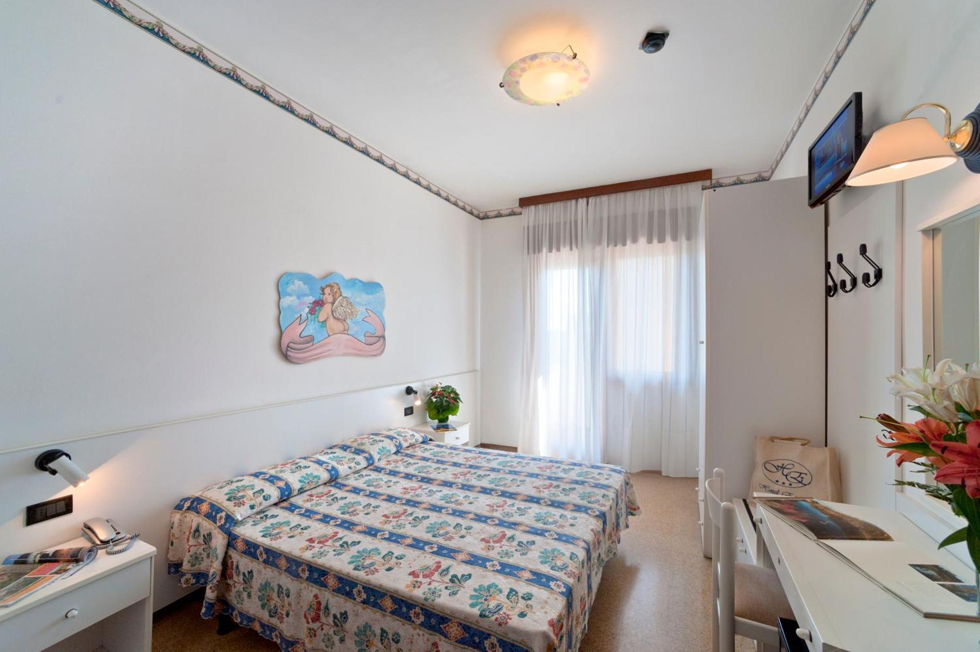 Hotel Europa Bibione Buitenkant foto